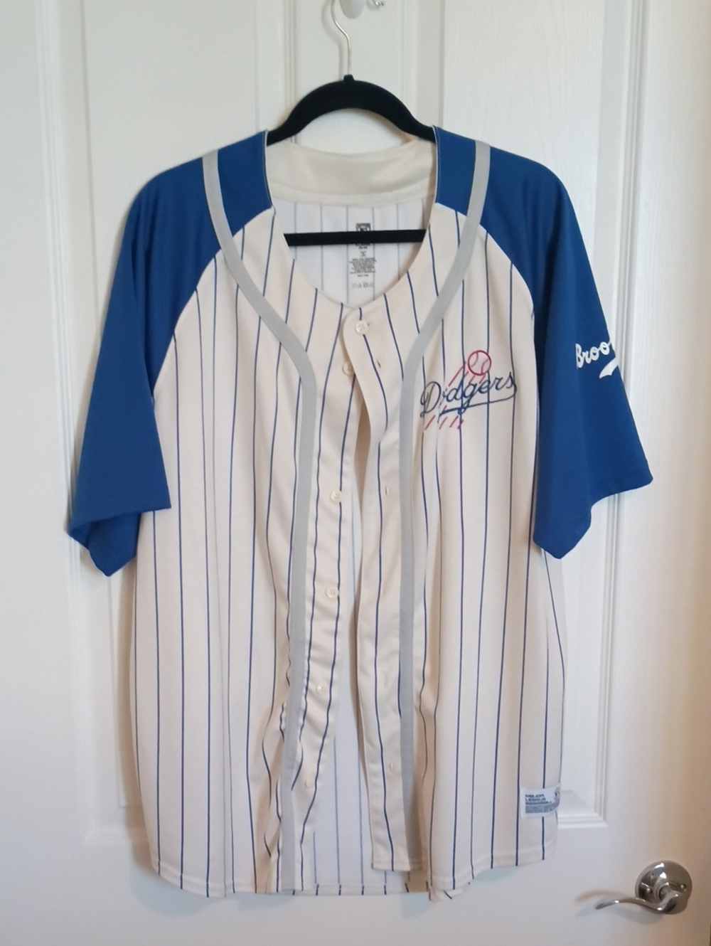 Los Angeles Dodgers Mens XL Blue & White Pinstripe Baseball Jersey